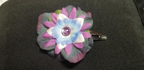 Flower Barrette Blues/Purple Gem Center