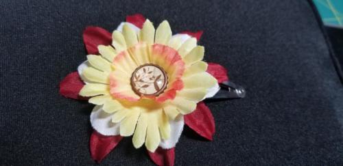 Flower Barrettes Red/Yellows Flower Center