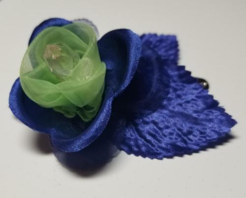 Flower Barrette Blue and green with leaf and gem